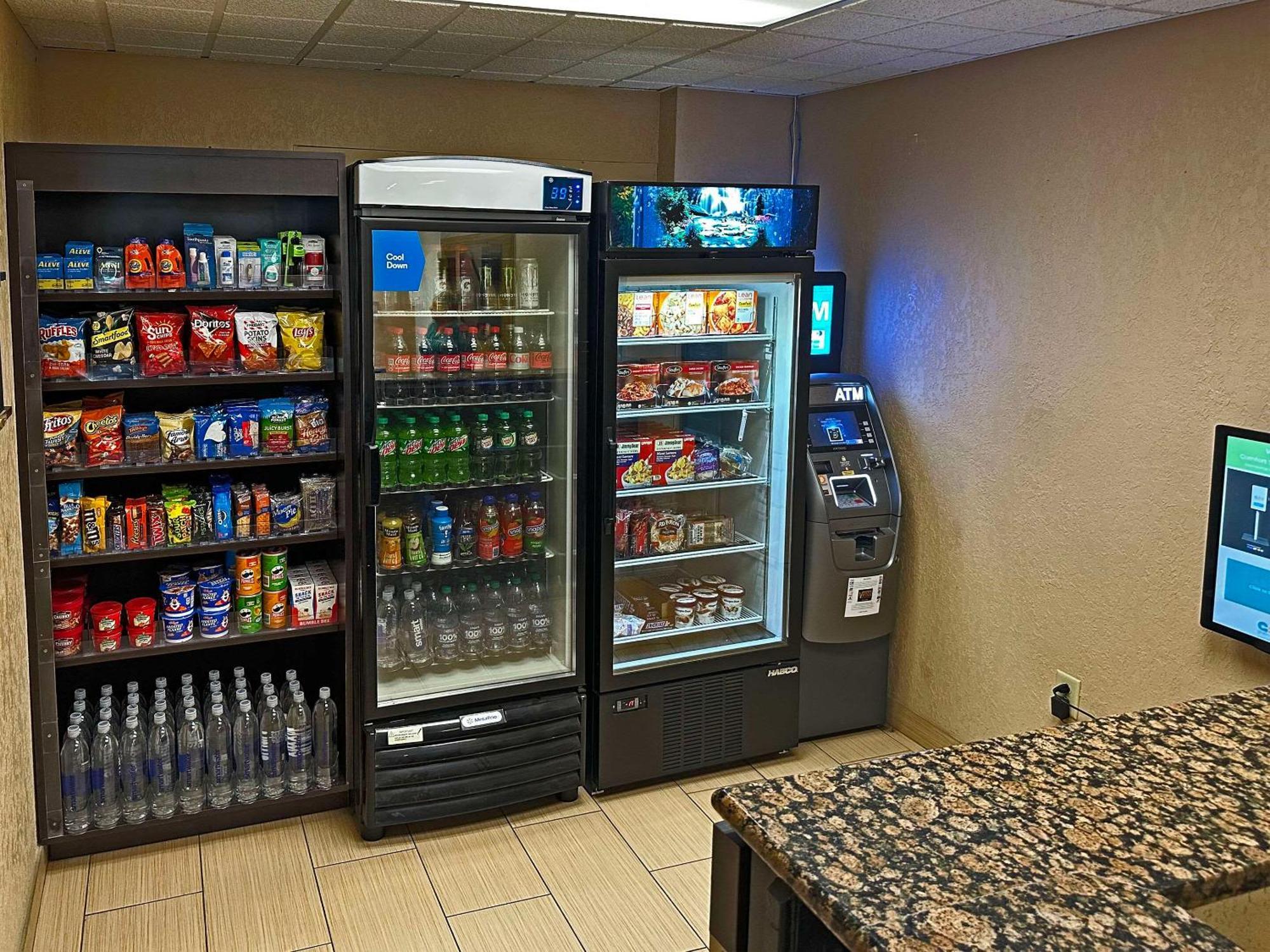 Comfort Suites Concord Mills Екстериор снимка